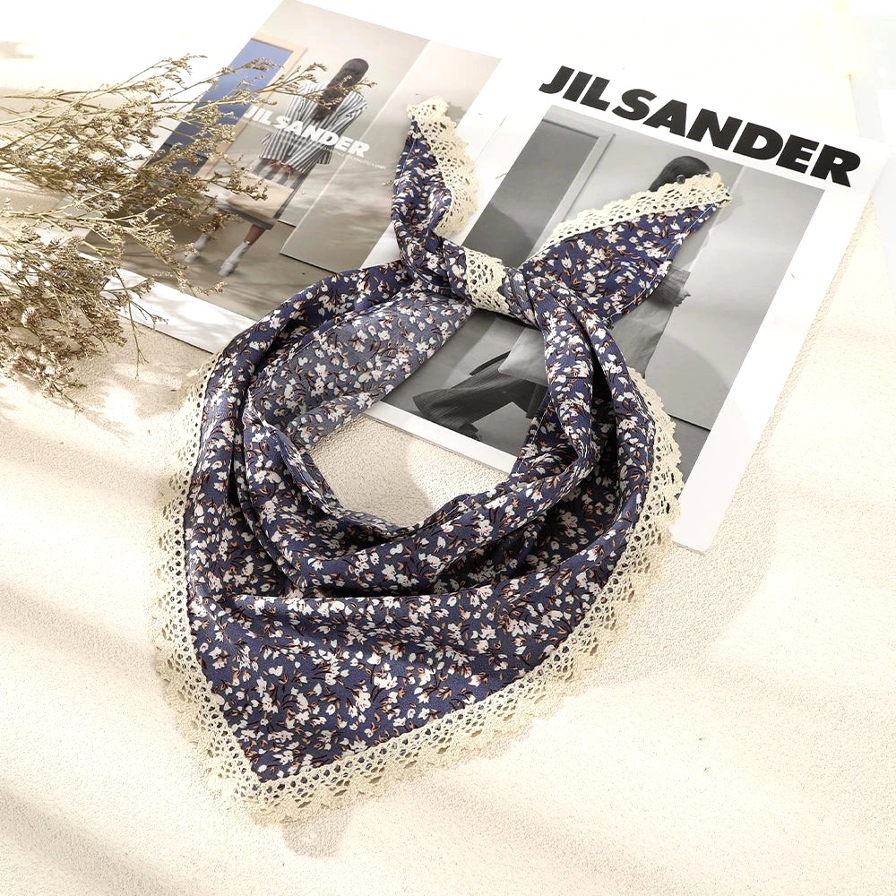 Foulard Avec Frange De Cheveux 2